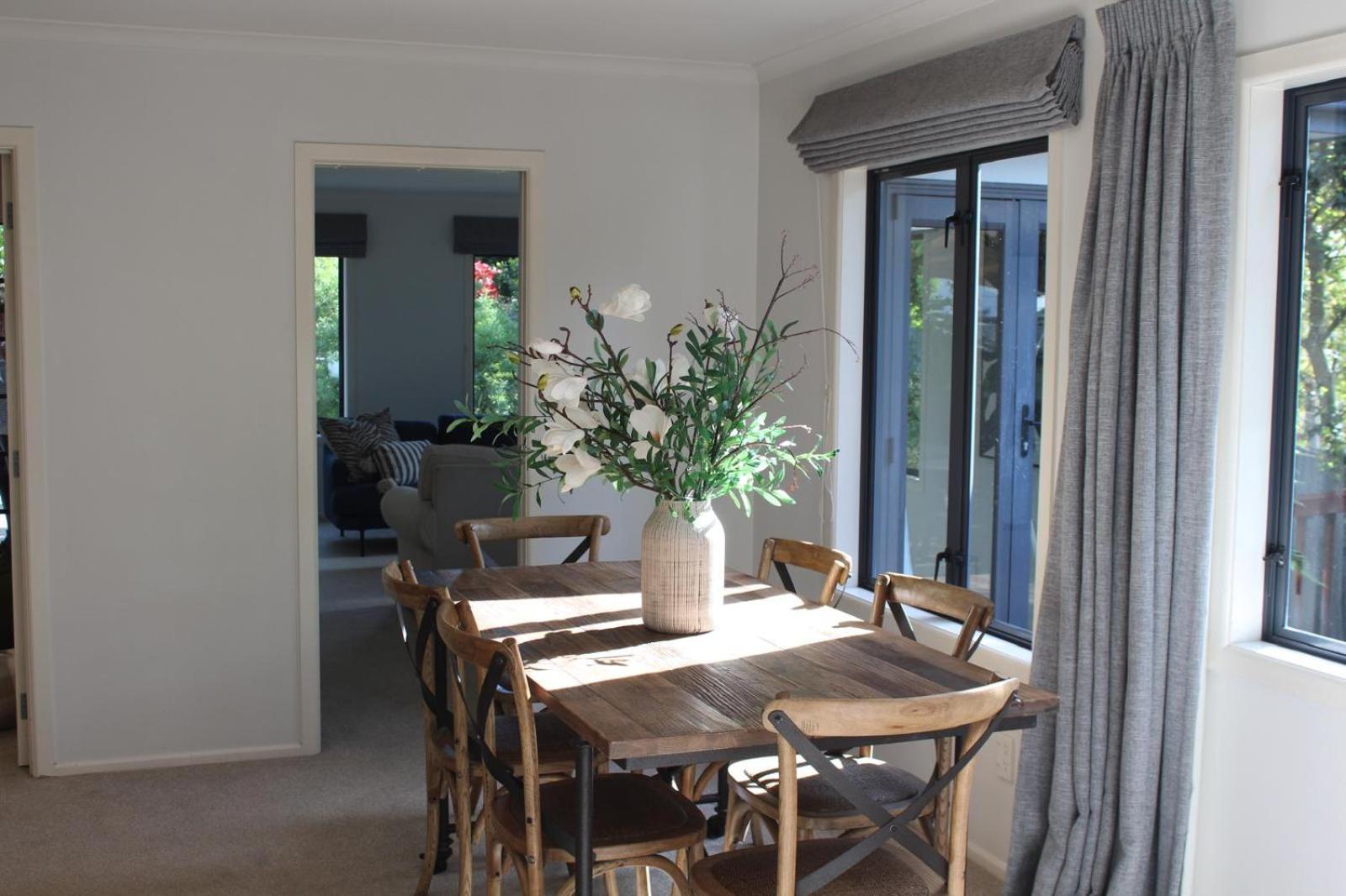 5-Min Walk To Village - Havelock North Holiday Home With Spa Pool Dış mekan fotoğraf