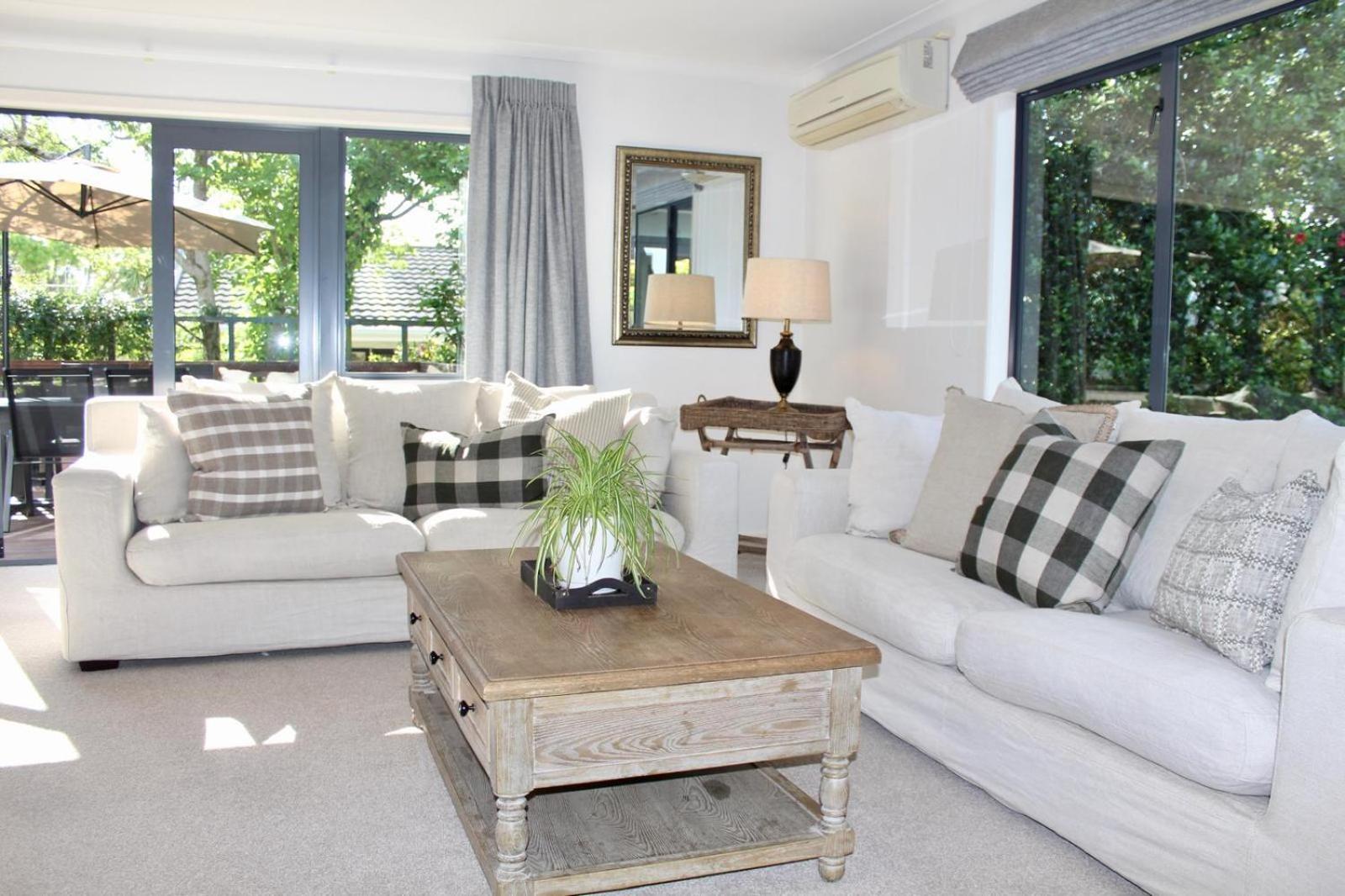 5-Min Walk To Village - Havelock North Holiday Home With Spa Pool Dış mekan fotoğraf